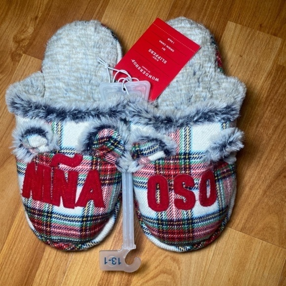 Wondershop 'Niña Oso'  Kid's 13-1 Slippers‎ Plaid Fuzzy - Picture 1 of 3